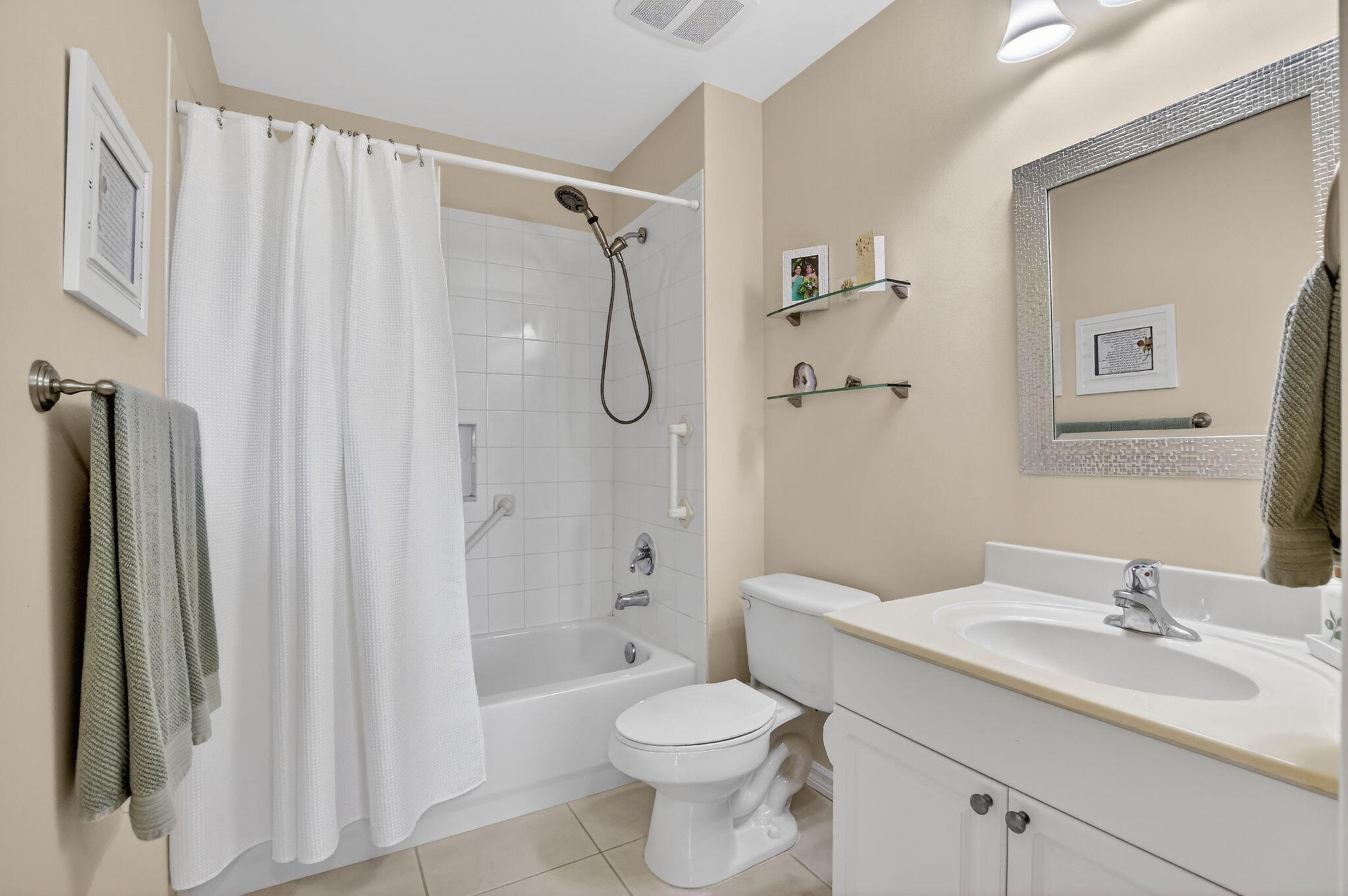 Boca Bayou - Residential