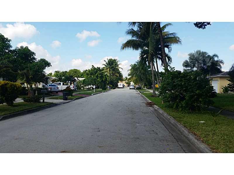 OAKLAND HILLS 1ST SEC - Residential