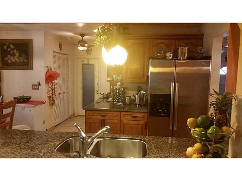 OAKLAND HILLS 1ST SEC - Residential