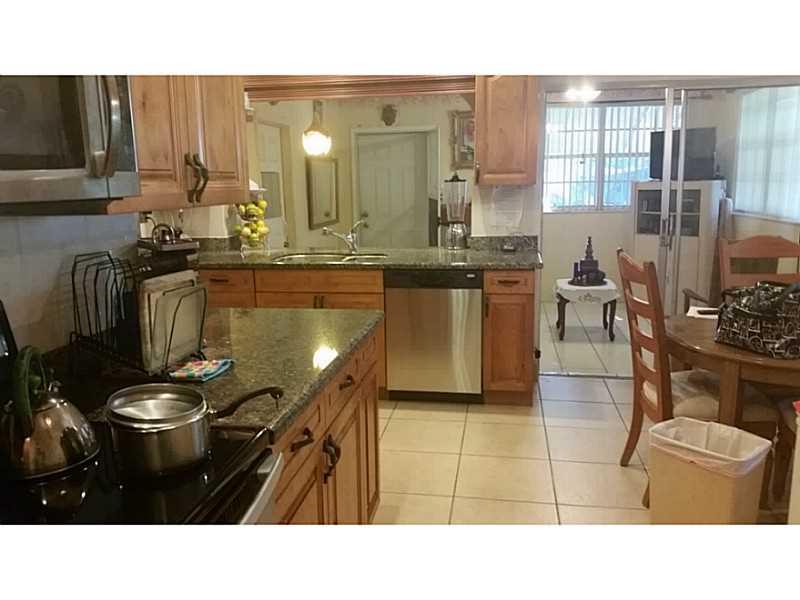 OAKLAND HILLS 1ST SEC - Residential