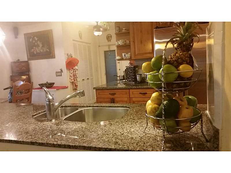 OAKLAND HILLS 1ST SEC - Residential