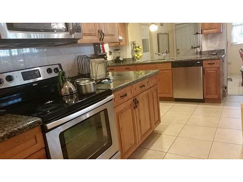 OAKLAND HILLS 1ST SEC - Residential