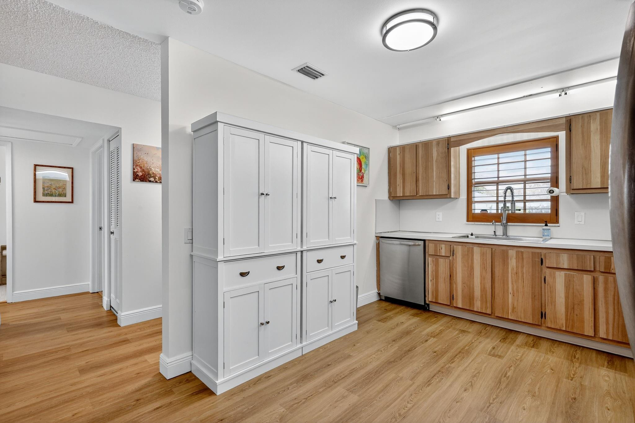 COVERED BRIDGE CONDO - Residential