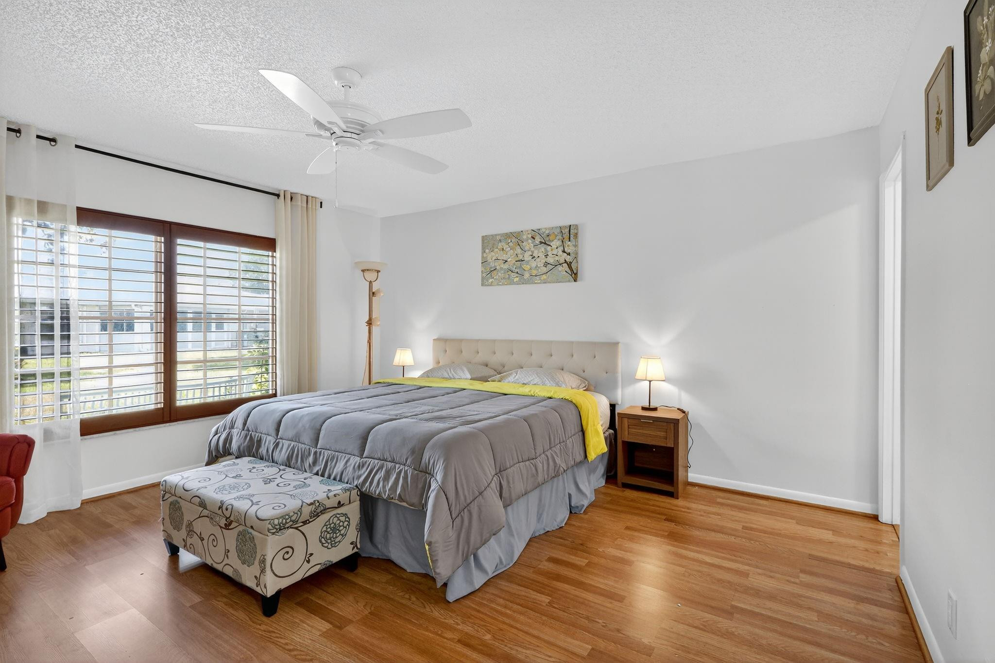 COVERED BRIDGE CONDO - Residential
