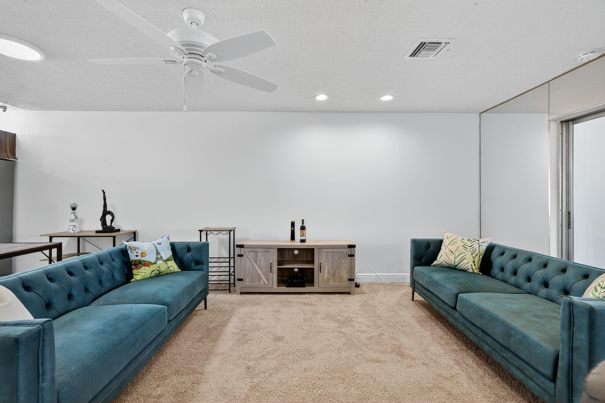 COVERED BRIDGE CONDO - Residential