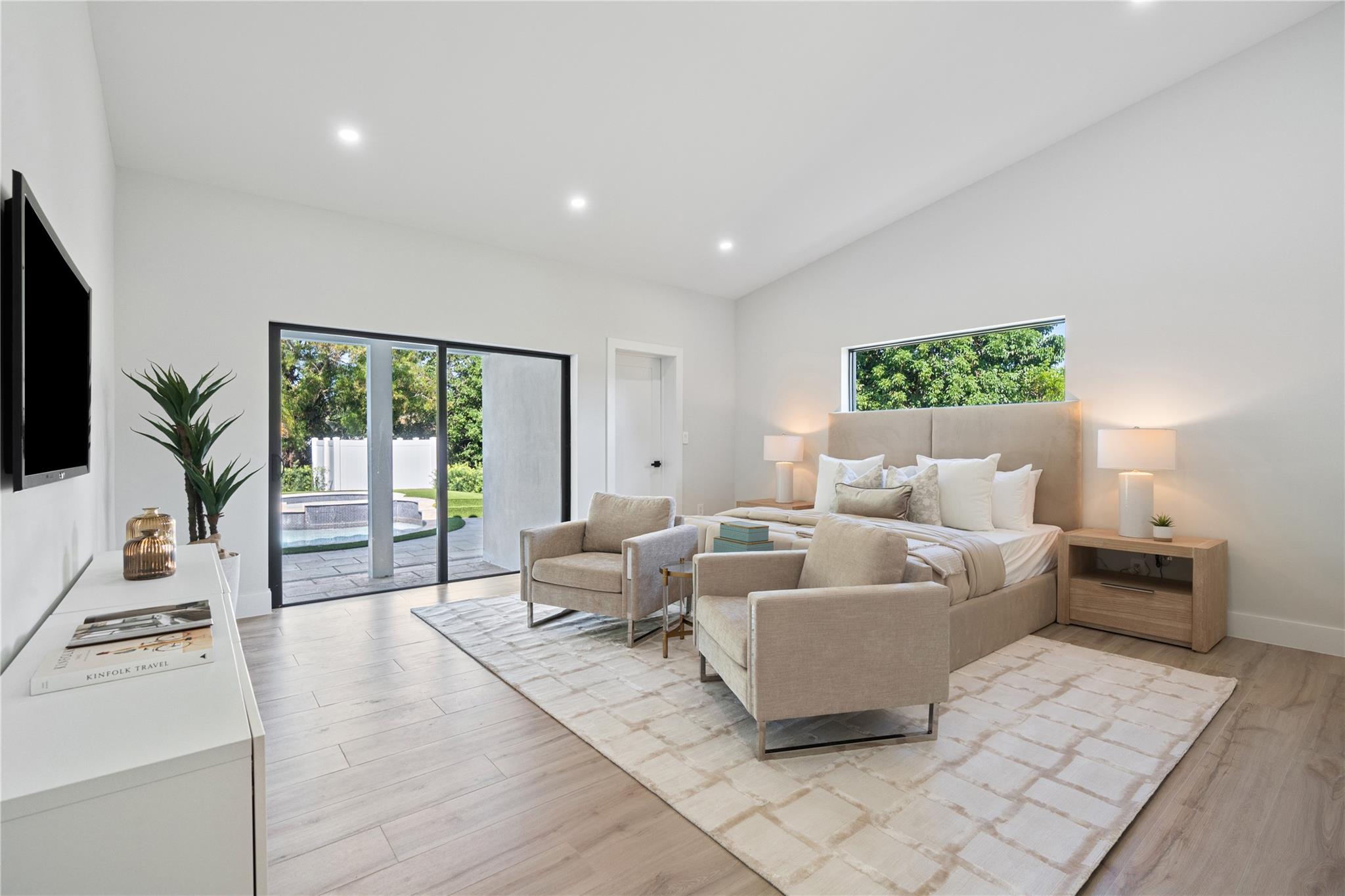 GREEN MEADOWS - Residential