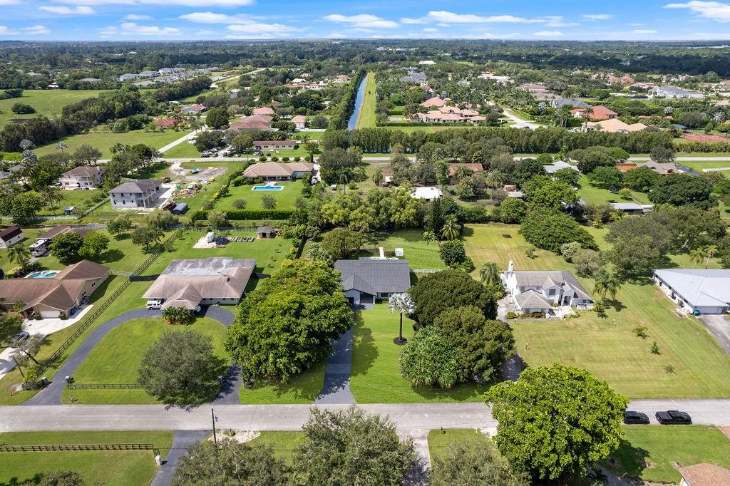 GREEN MEADOWS - Residential