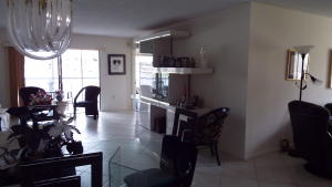 HUNTINGTON POINTE - Residential