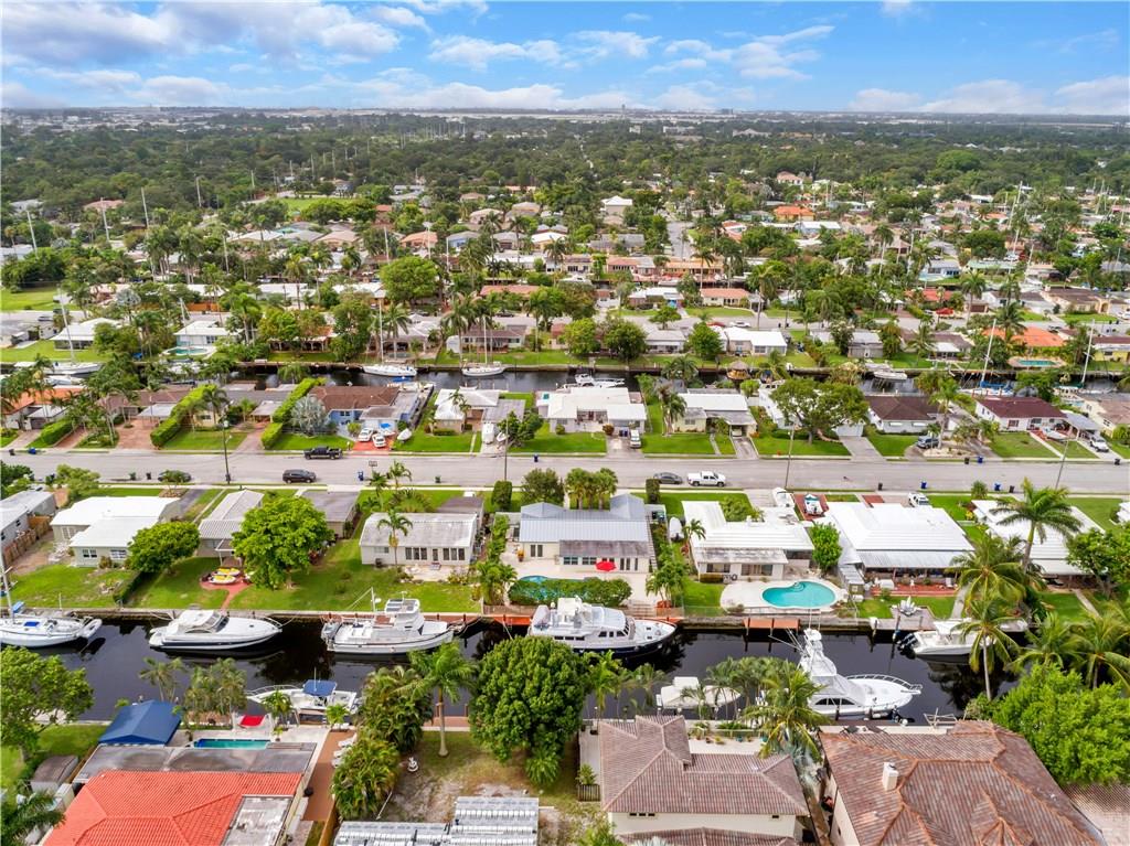 SOUTH NEW RIVER ISLES SEC - Residential