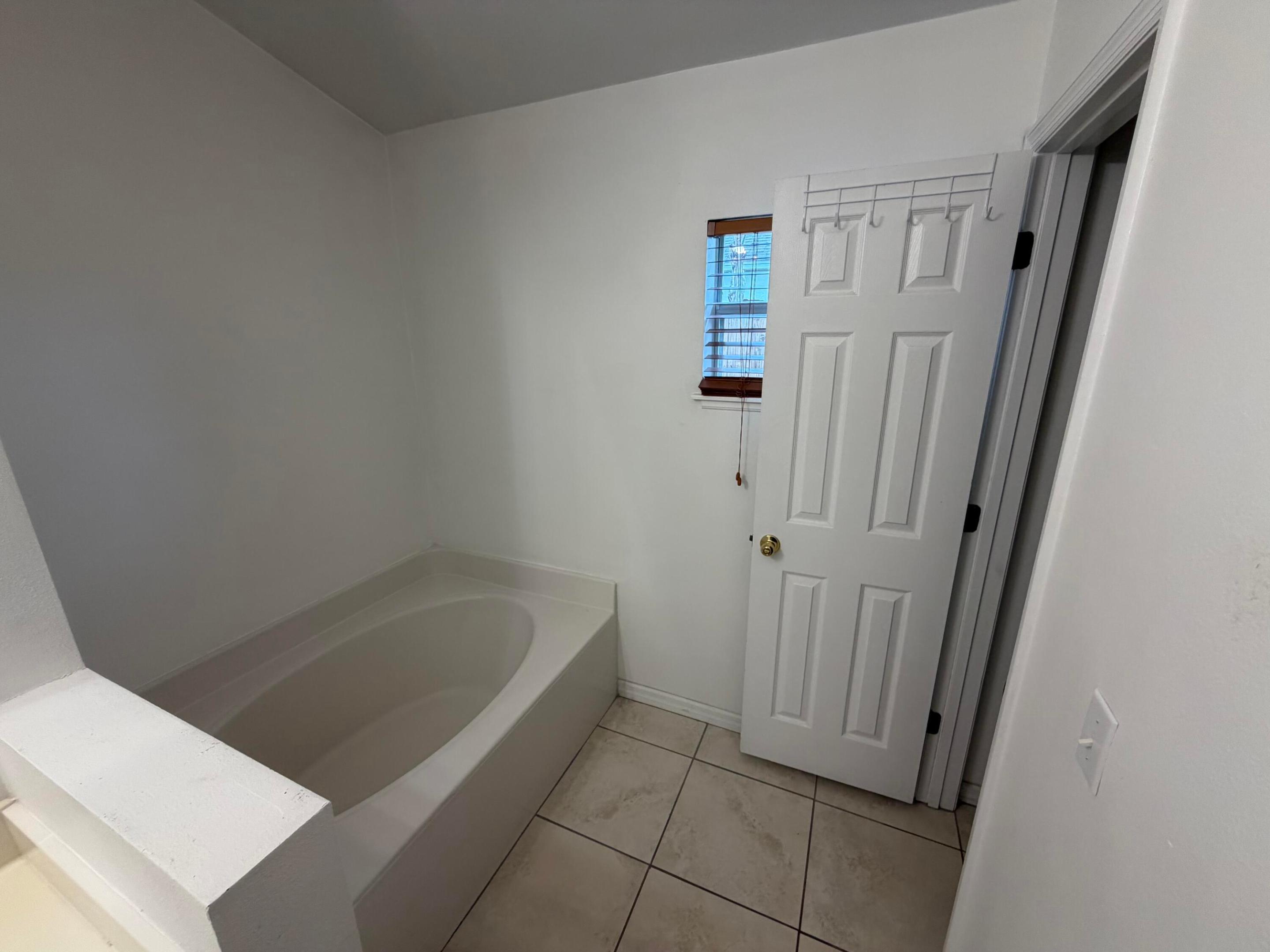 N/A - Residential Lease