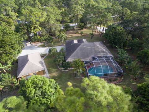 A home in Loxahatchee