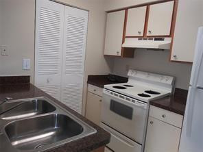 ROYAL POINCIANA CONDO - Residential Lease