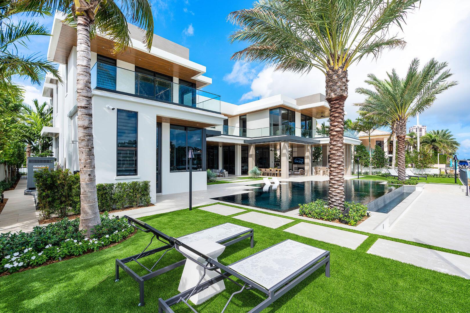 ROYAL PALM YACHT & COUNTR - Residential