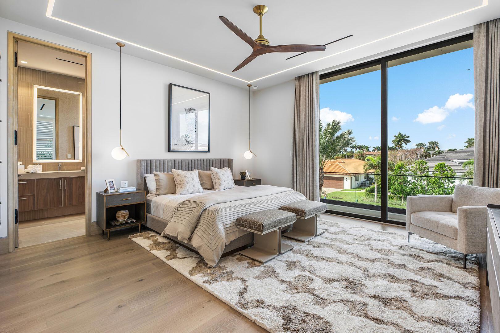 ROYAL PALM YACHT & COUNTR - Residential