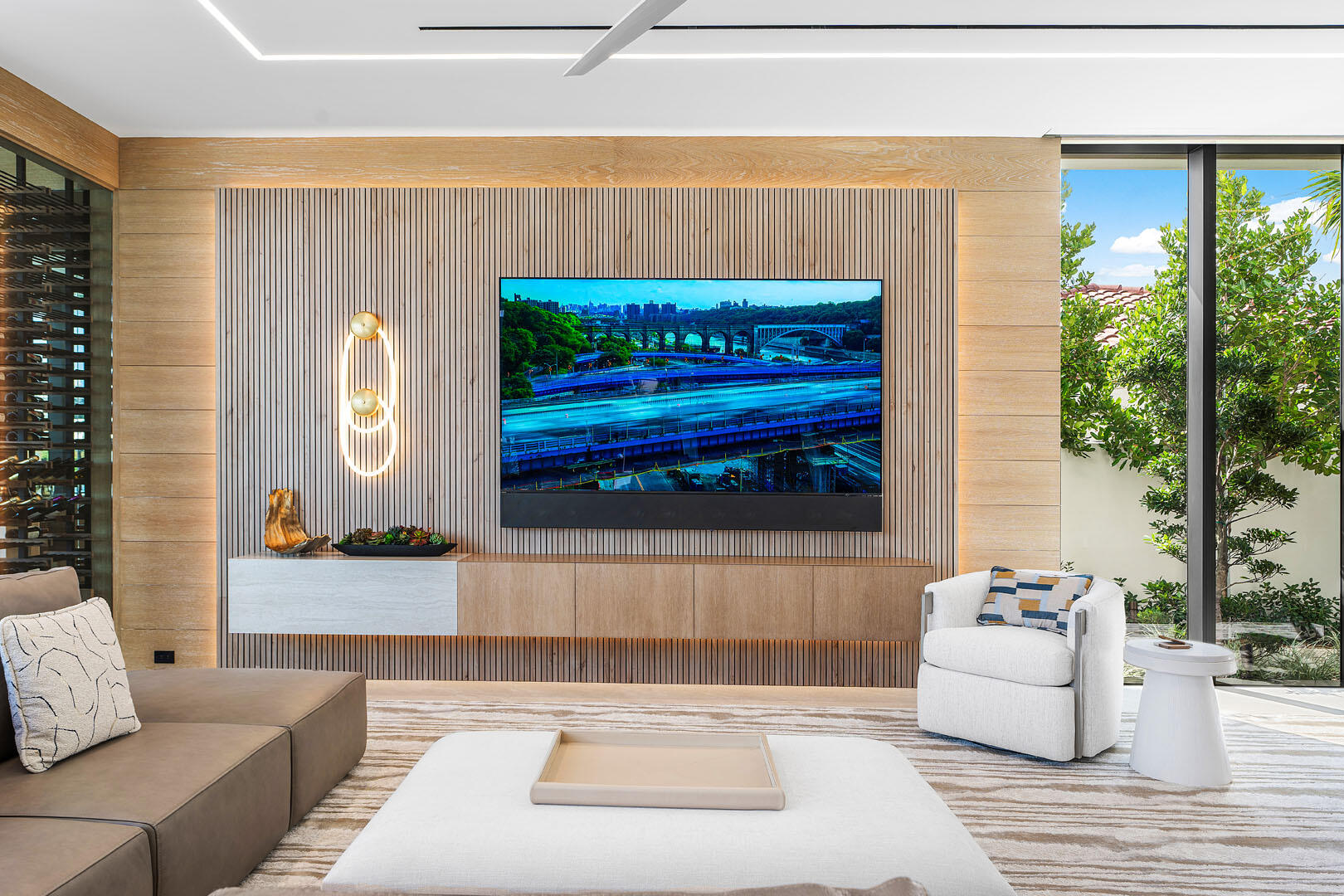 ROYAL PALM YACHT & COUNTR - Residential