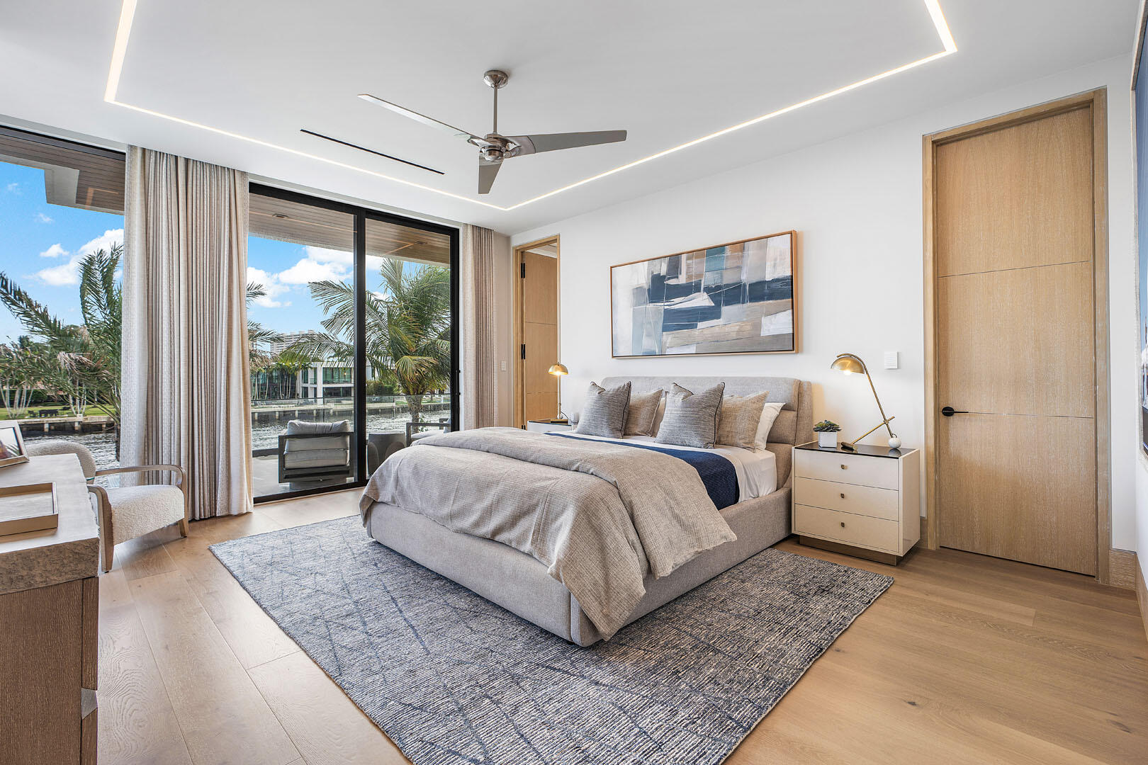 ROYAL PALM YACHT & COUNTR - Residential