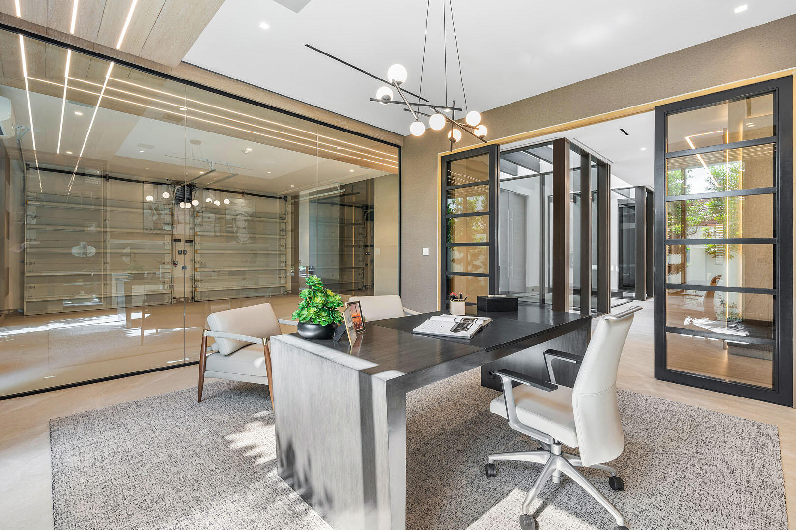 ROYAL PALM YACHT & COUNTR - Residential