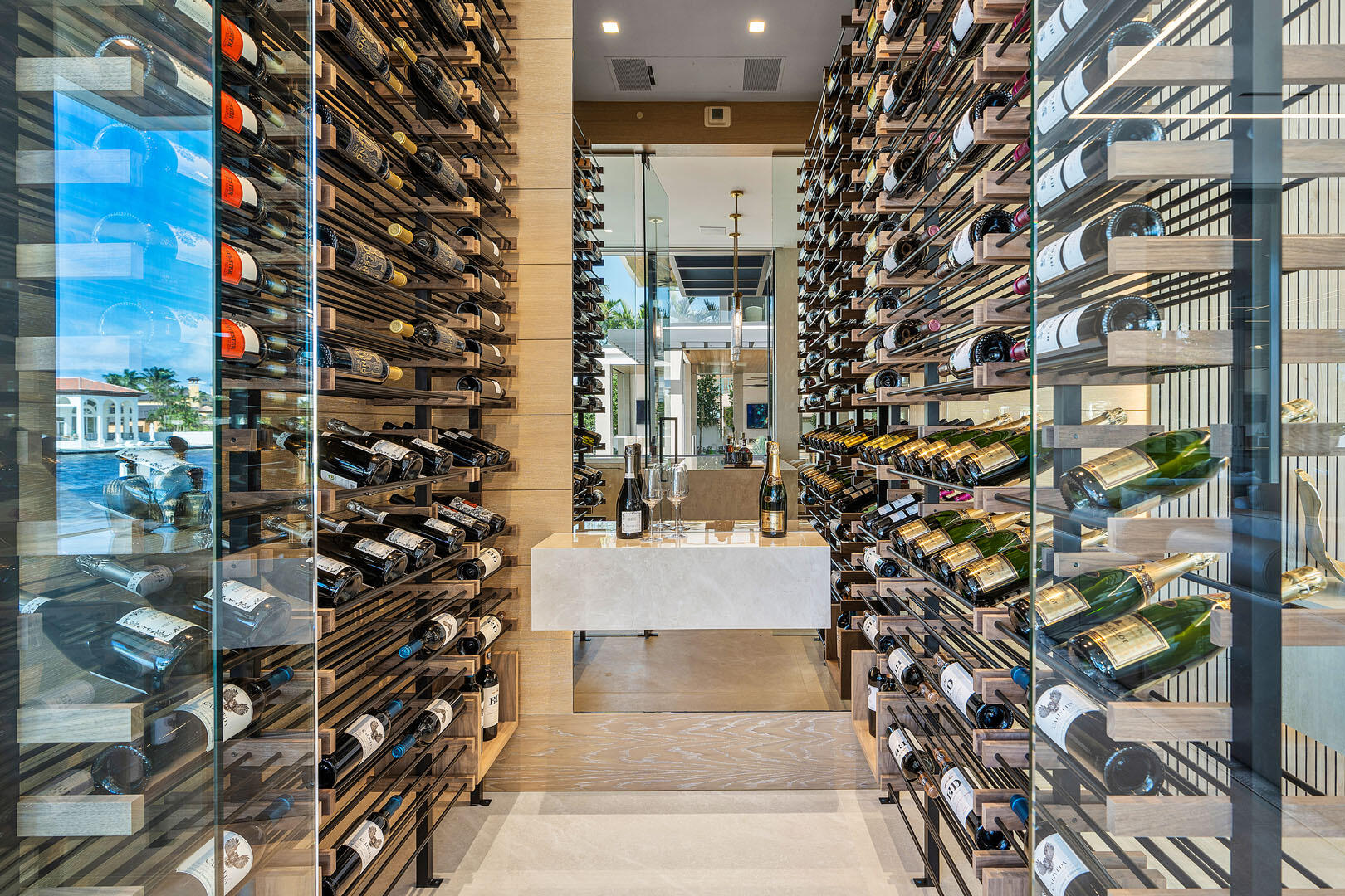 ROYAL PALM YACHT & COUNTR - Residential