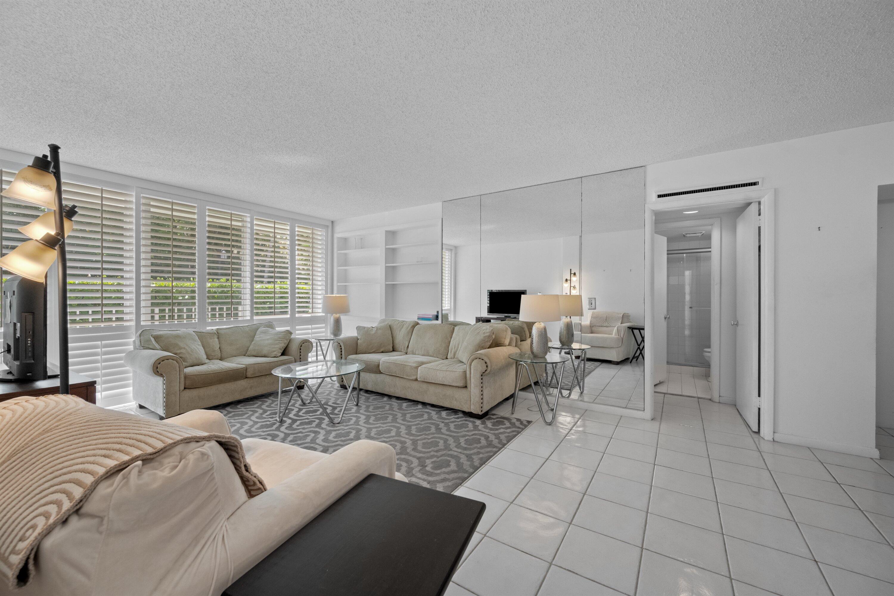 PERUVIAN TERRACE CONDO - Residential