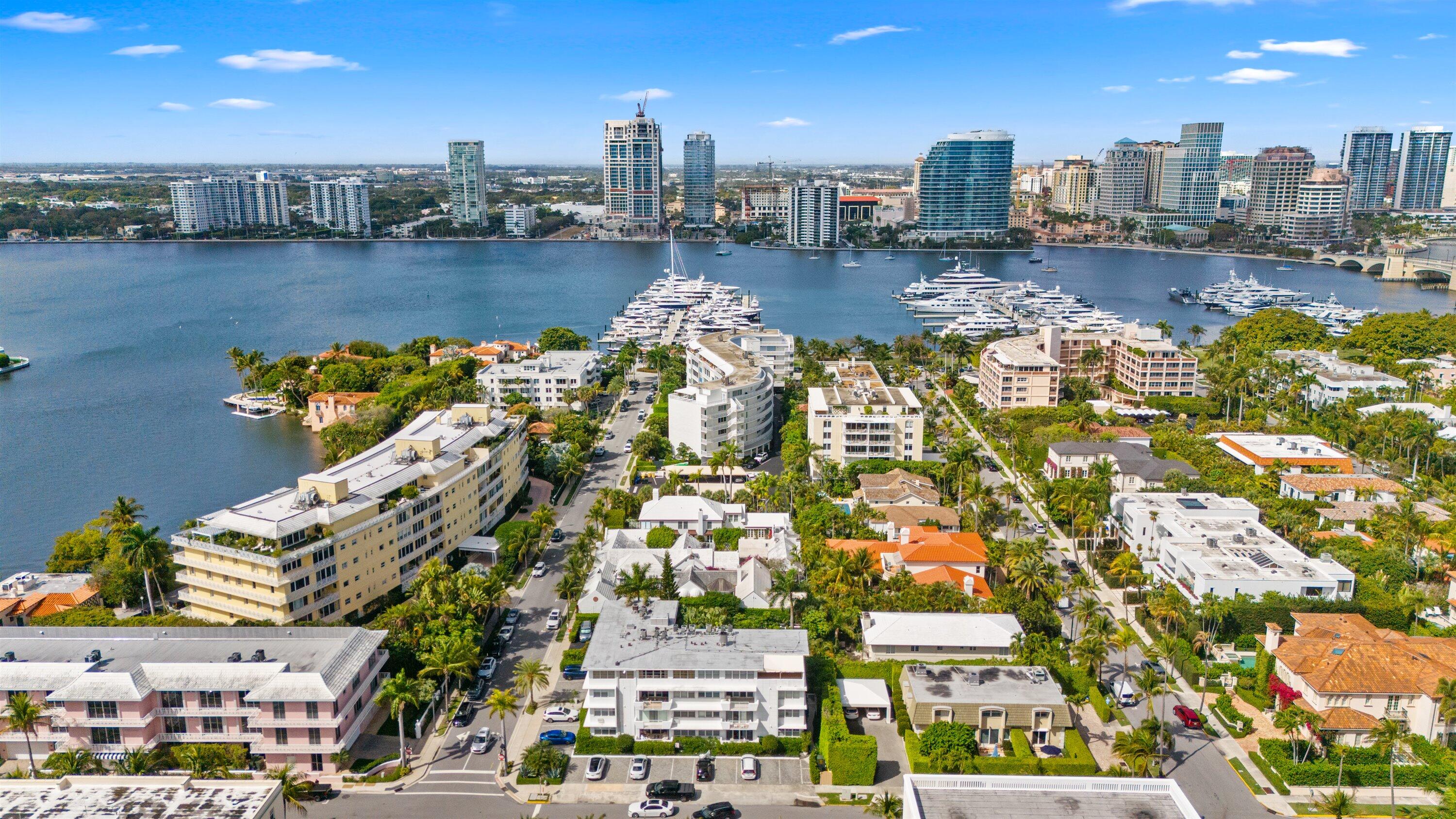 PERUVIAN TERRACE CONDO - Residential