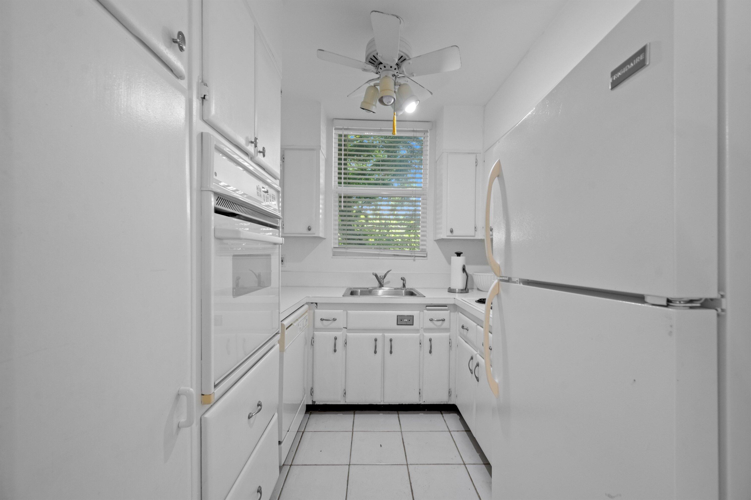 PERUVIAN TERRACE CONDO - Residential