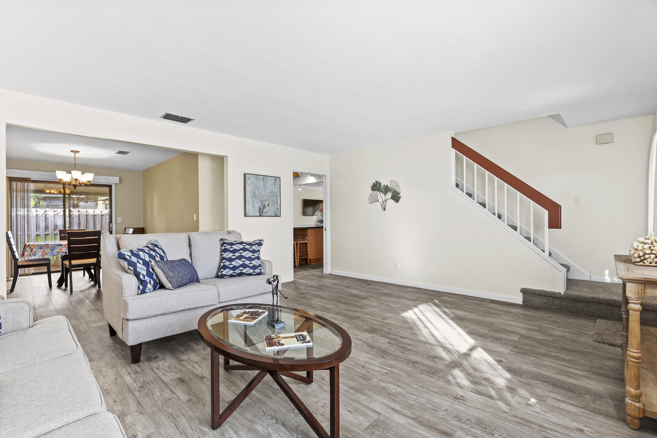 RAINWOOD EAST REPLAT - Residential