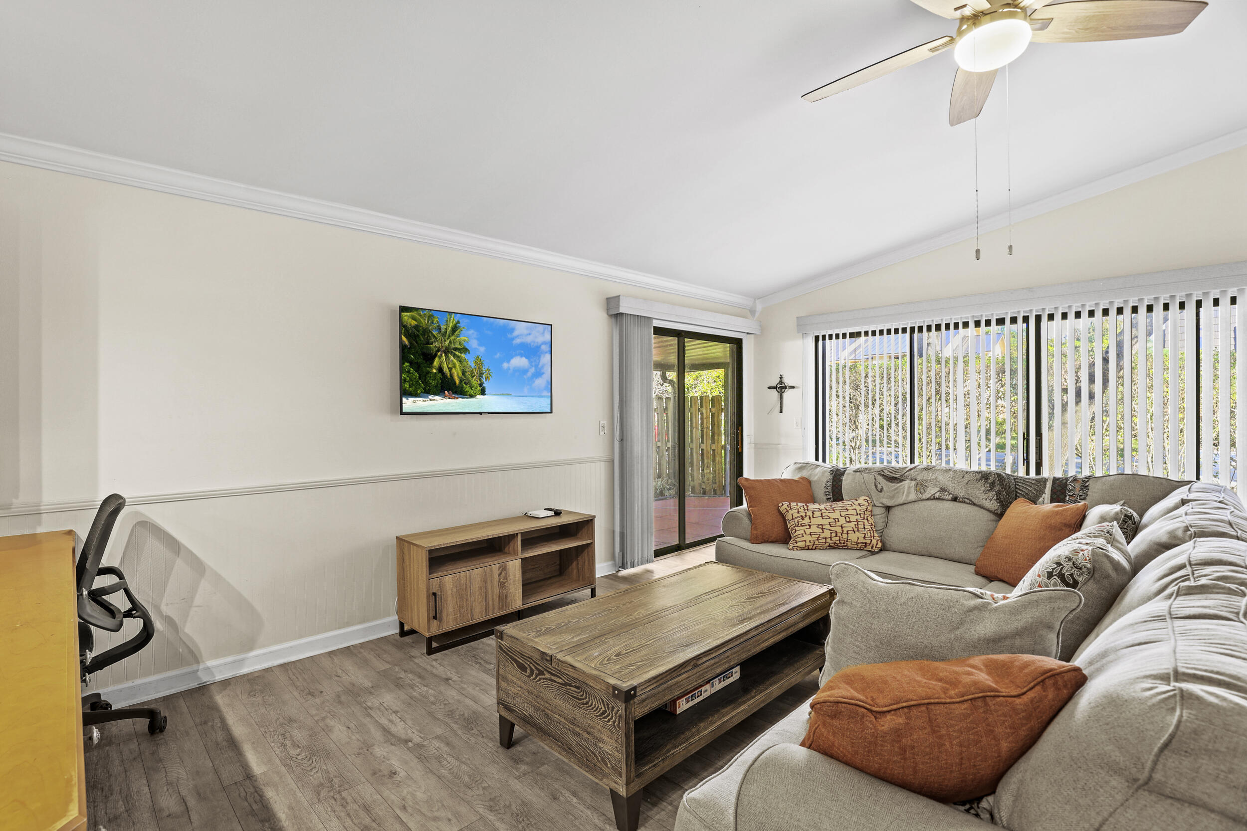 RAINWOOD EAST REPLAT - Residential