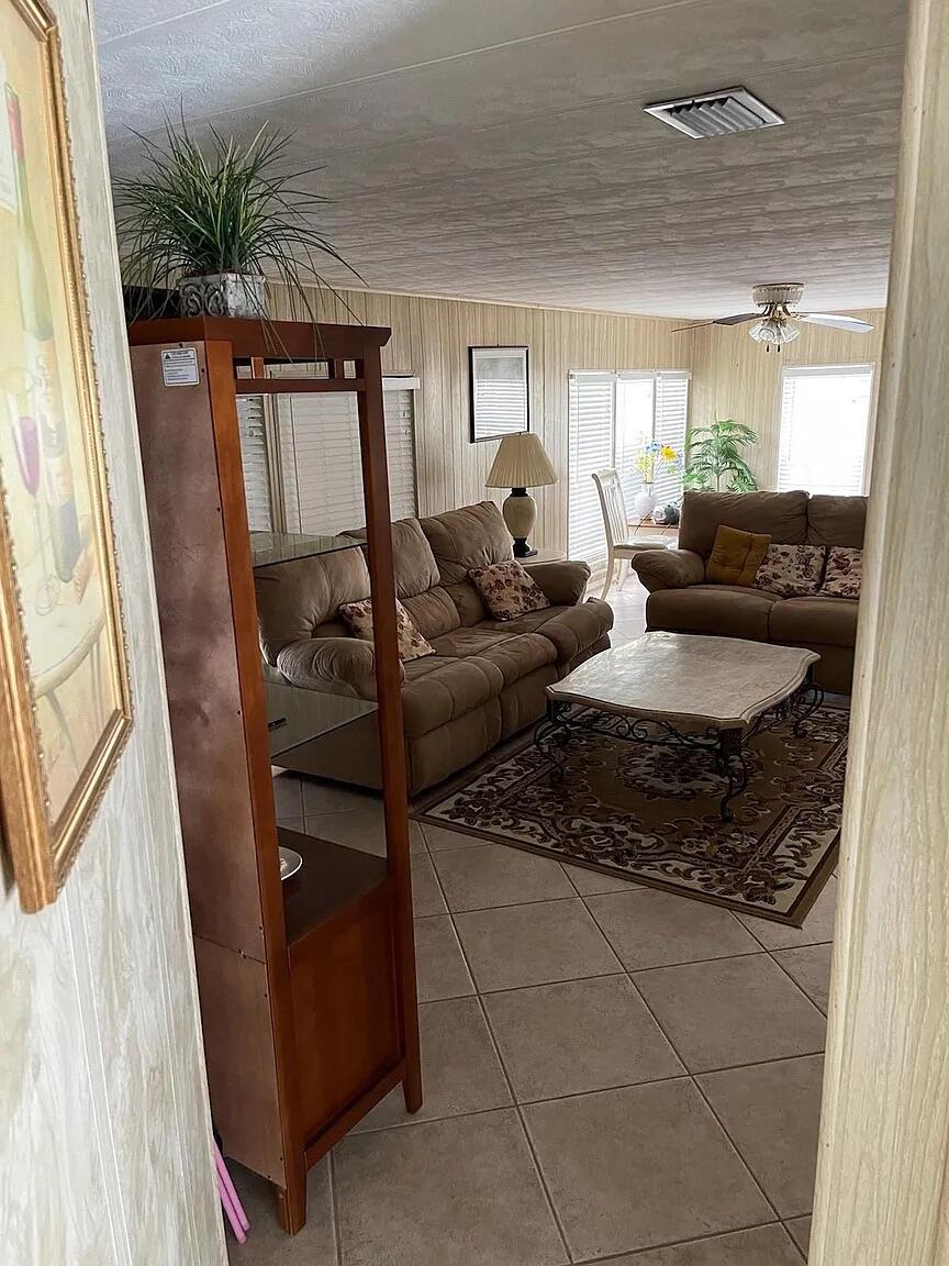 Northern Pines Mobile Hom - Residential Lease