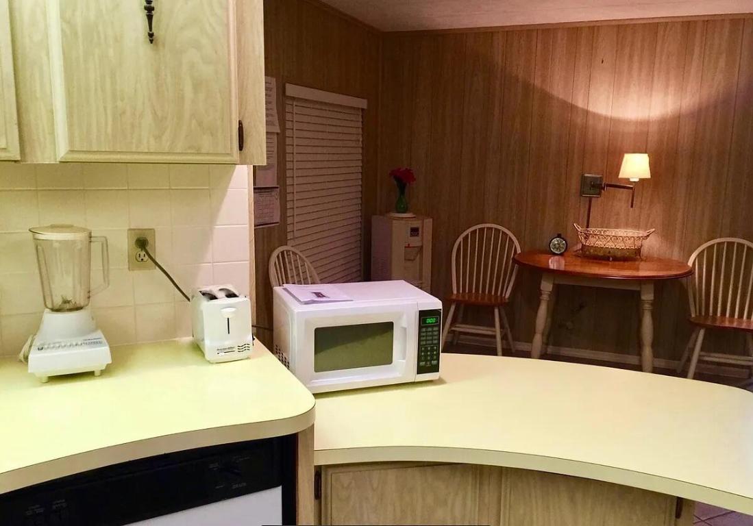 Northern Pines Mobile Home Park - Residential Lease