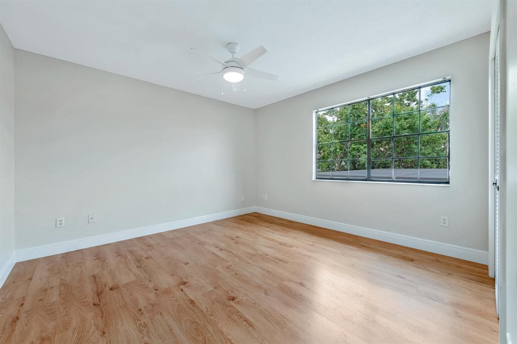 AMBER BAY - Residential