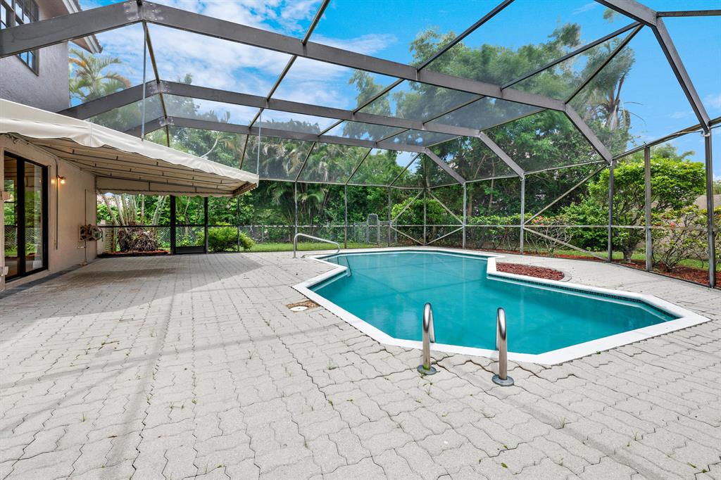 AMBER BAY - Residential