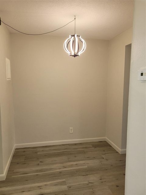 7301 NW 37 st 2 Davie FL 33024