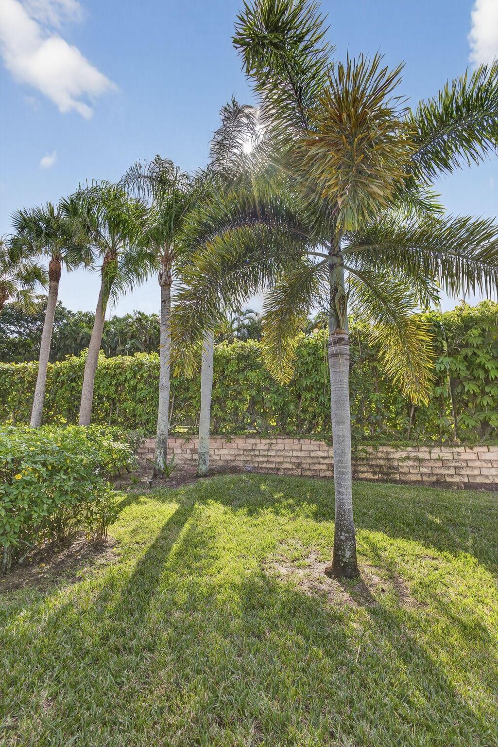 VILLAS OF OCEAN DUNES 4 - Residential