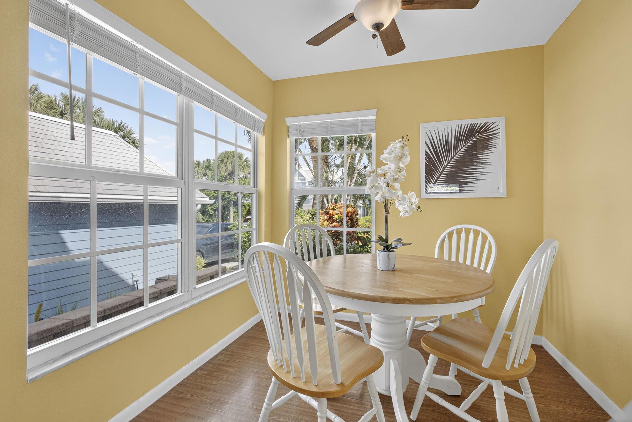 VILLAS OF OCEAN DUNES 4 - Residential