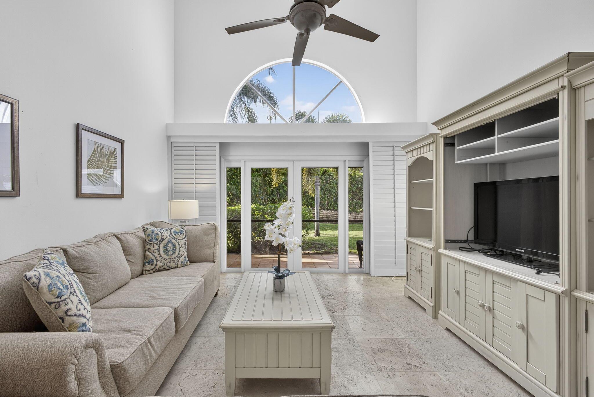 VILLAS OF OCEAN DUNES 4 - Residential