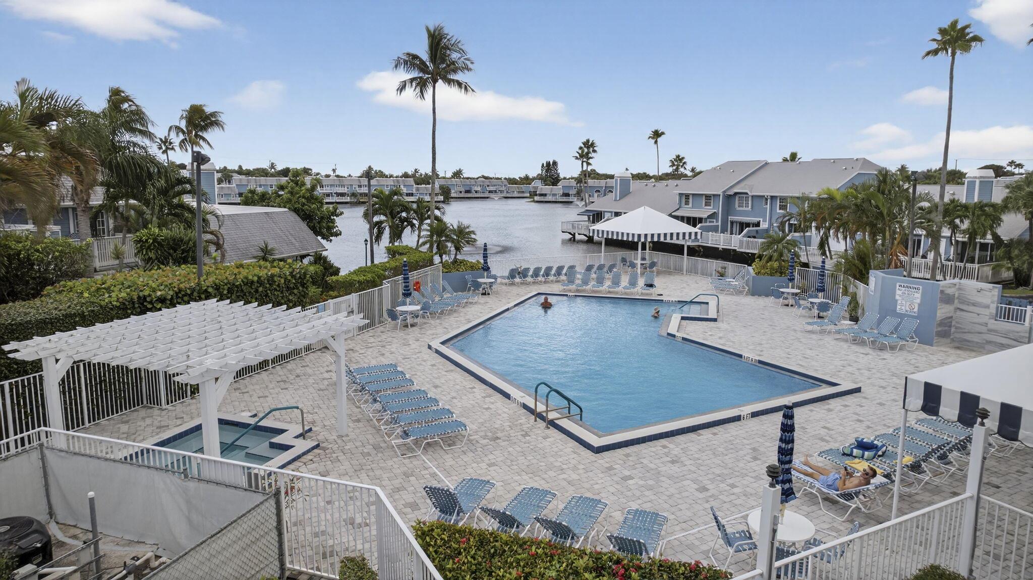 VILLAS OF OCEAN DUNES 4 - Residential