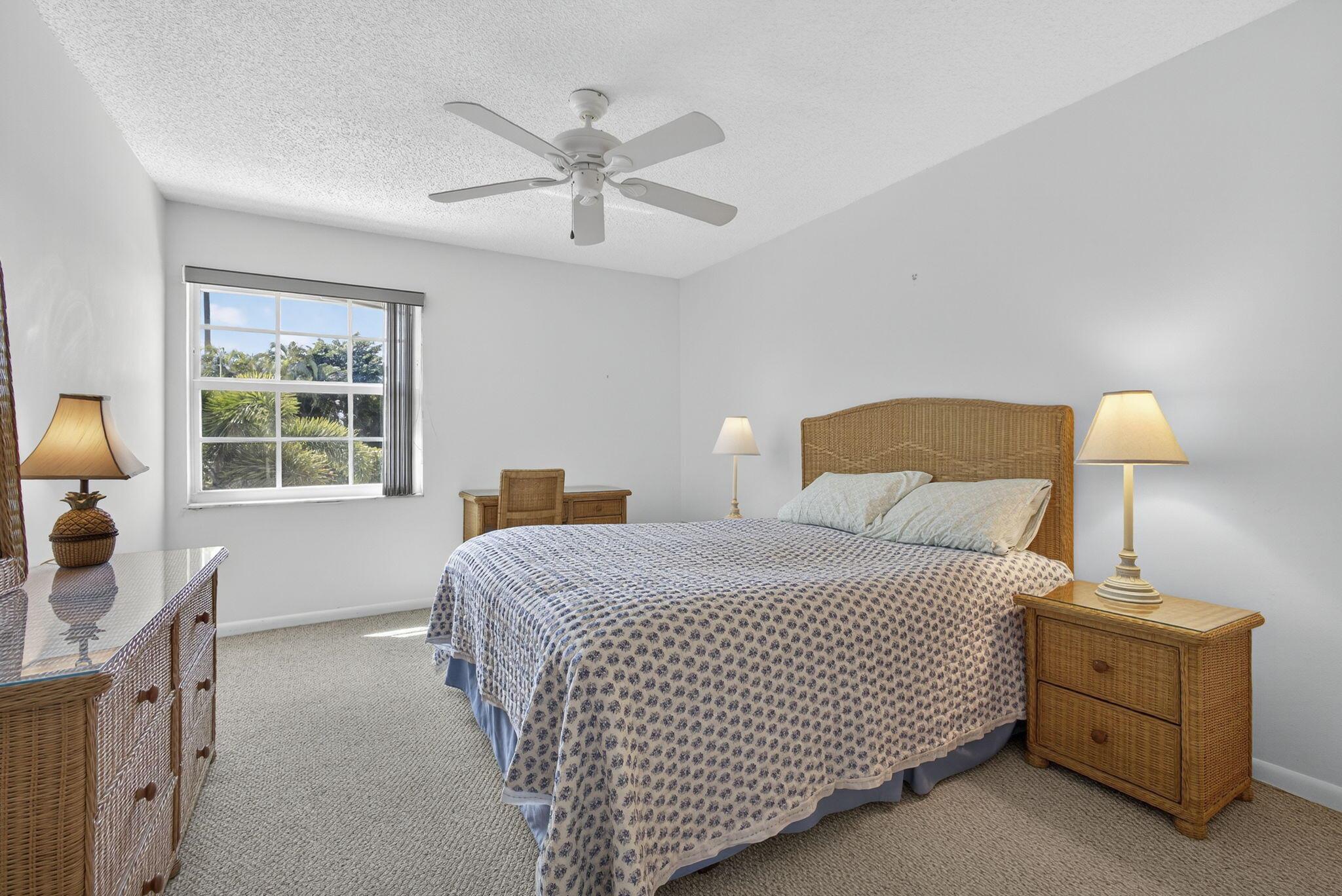 VILLAS OF OCEAN DUNES 4 - Residential