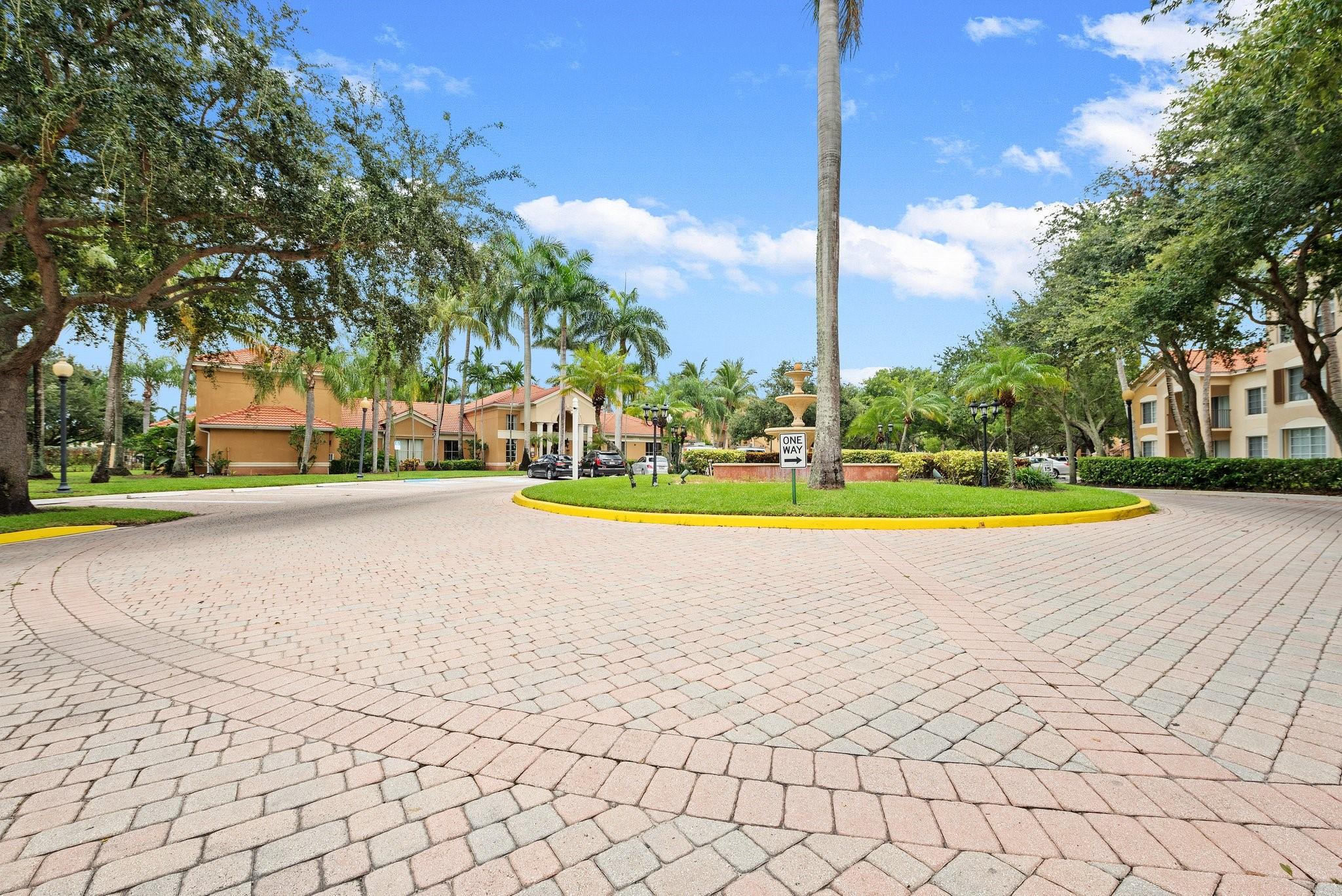 4151 San Marino Blvd 302