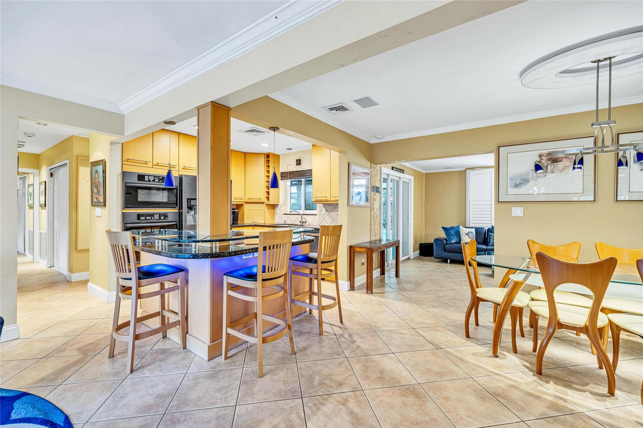 Coral Woods 33-25 B - Residential