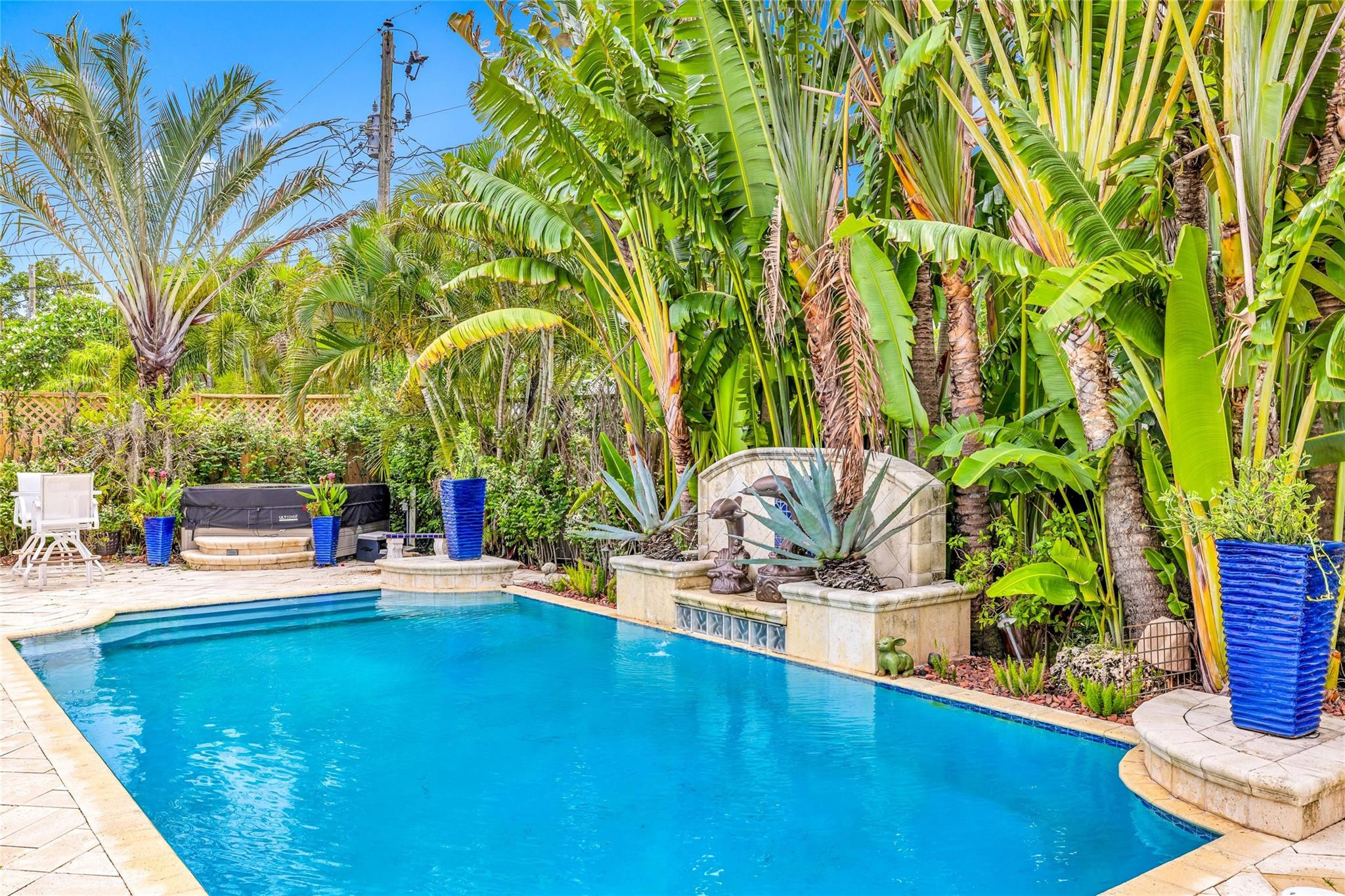 Coral Woods 33-25 B - Residential