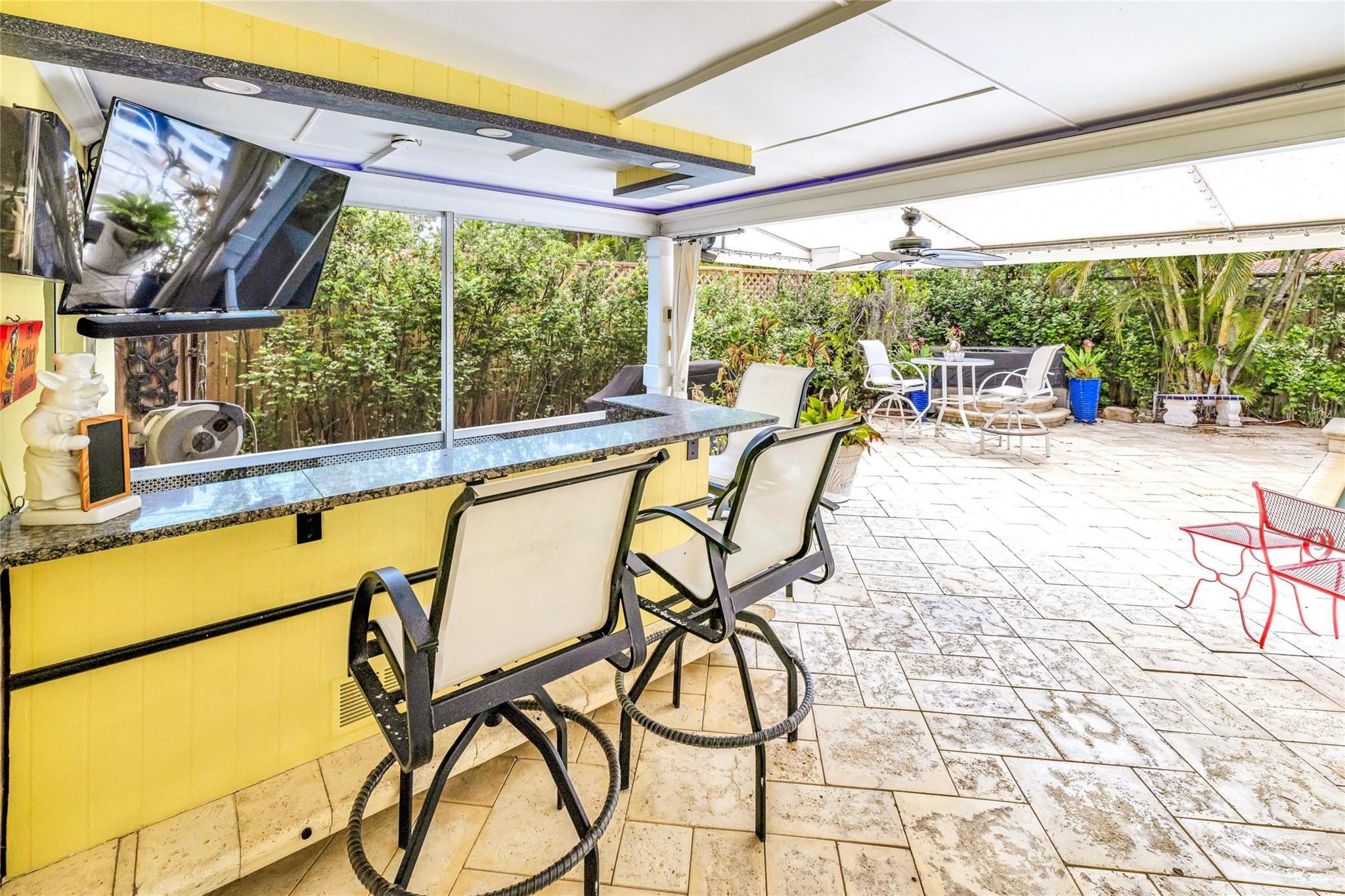 Coral Woods 33-25 B - Residential