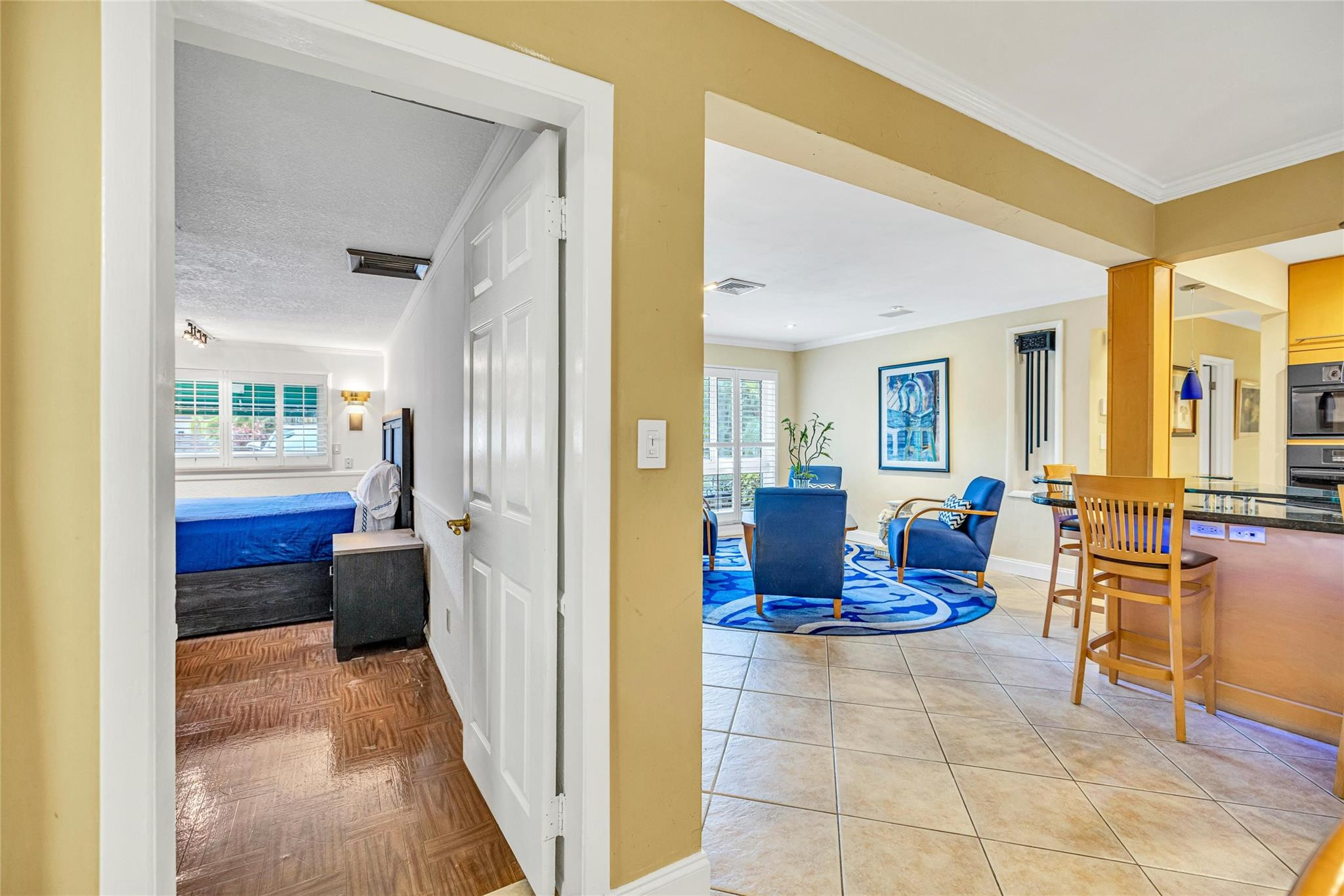 Coral Woods 33-25 B - Residential