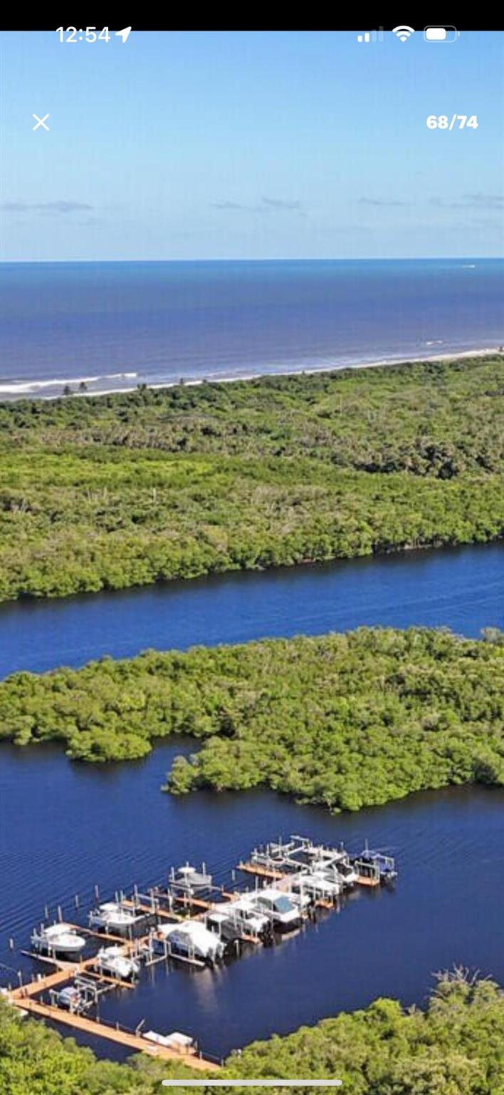 MARINA BAY - Residential