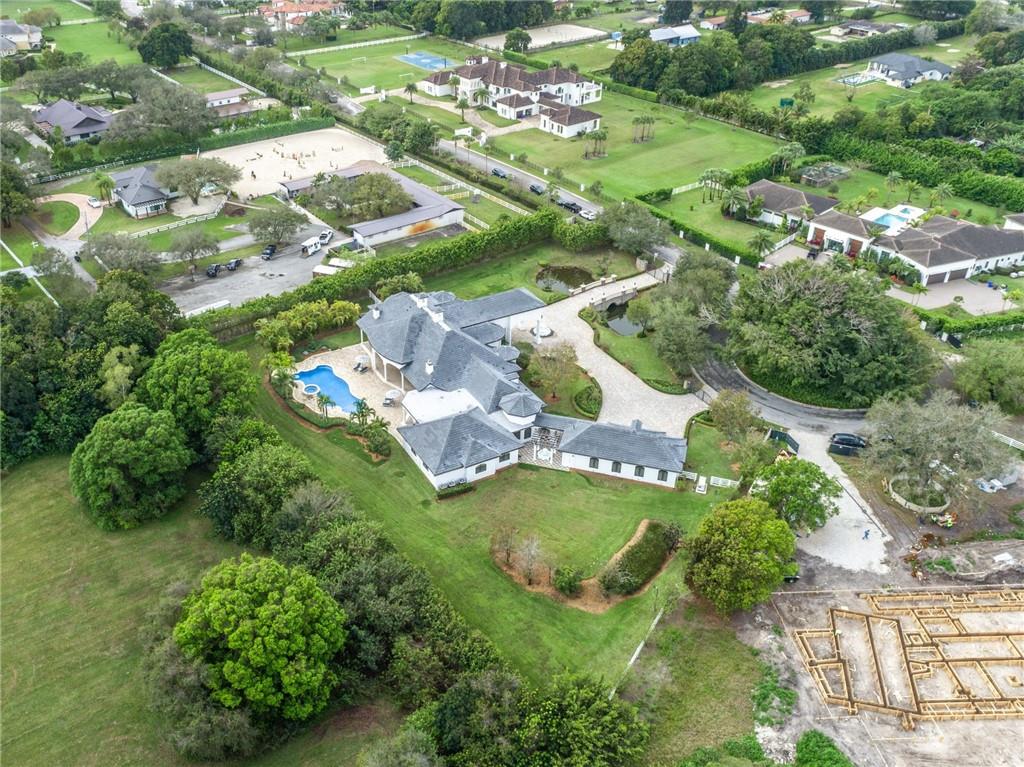 SUNSHINE RANCHES - Residential