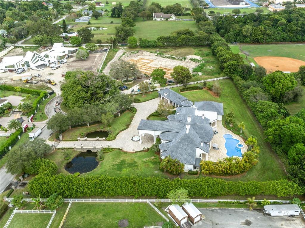 SUNSHINE RANCHES - Residential