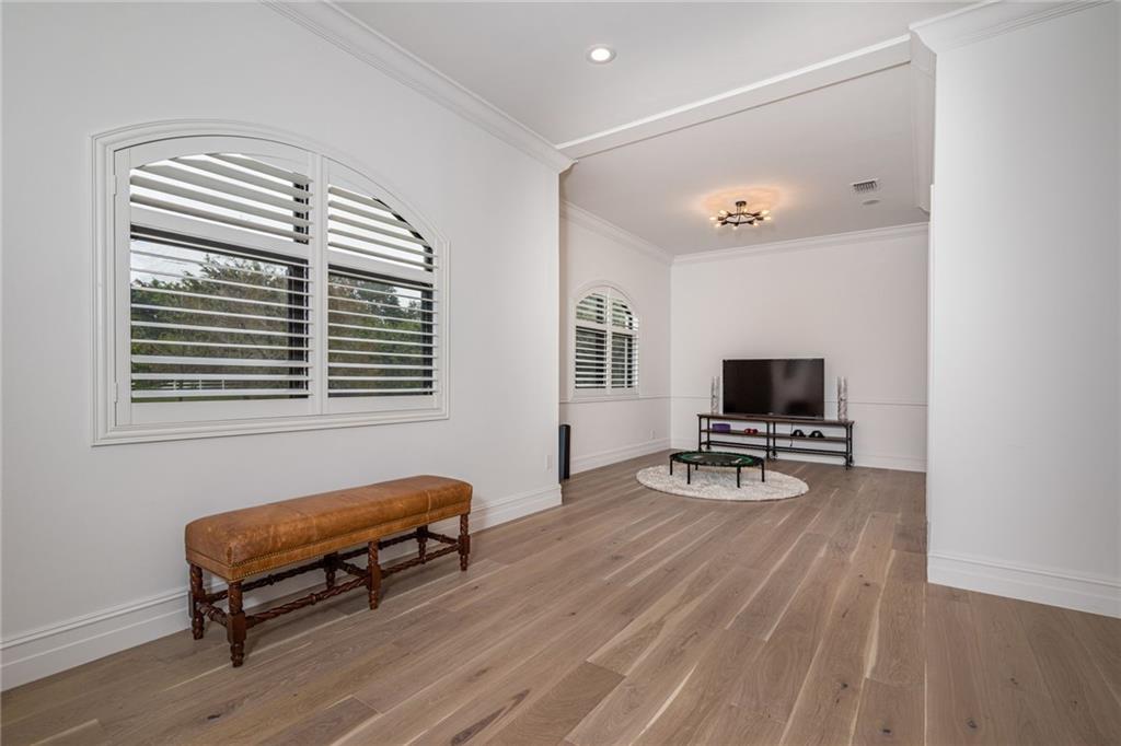 SUNSHINE RANCHES - Residential