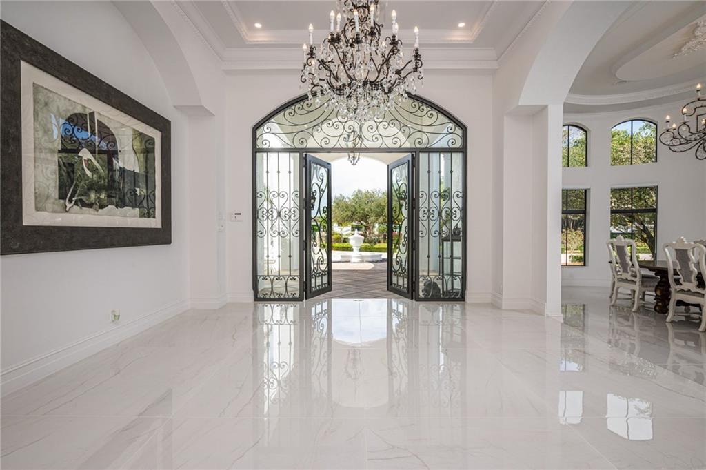 SUNSHINE RANCHES - Residential