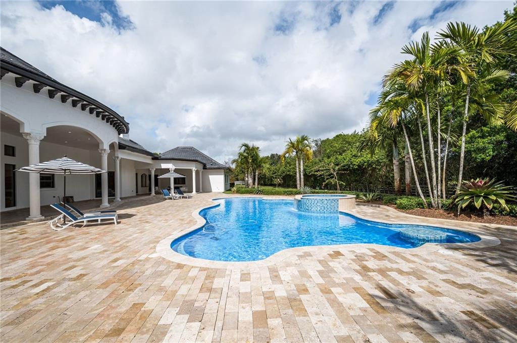 SUNSHINE RANCHES - Residential