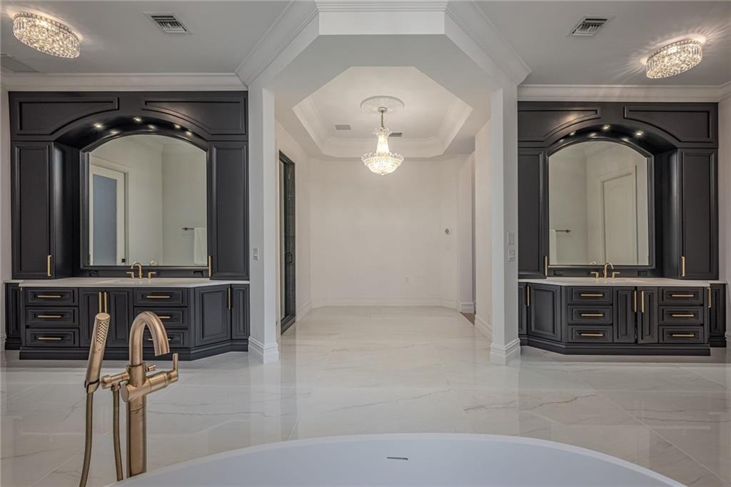 SUNSHINE RANCHES - Residential