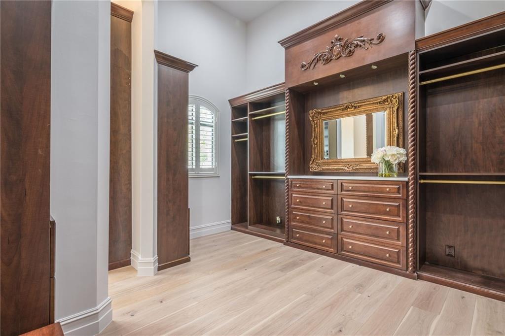 SUNSHINE RANCHES - Residential